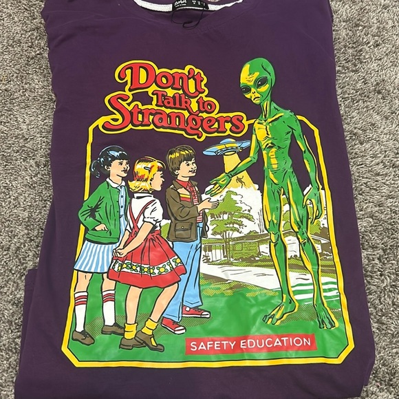 ROMWE Other - NWOT Romwe Safety Education Alien Graphic Tee Size Medium